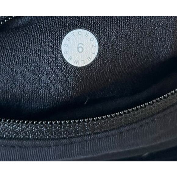 Womens Lululemon Pace Rival Flare Skirt Size 6 Black Athletic Tennis Skort - Picture 4 of 4